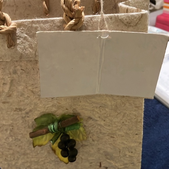 Sand Colored Textured Light Cardboard Double Wine Bottles Gift Bag - Picture 8 of 10